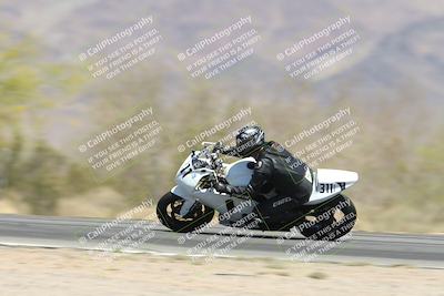 media/Apr-20-2025-CVMA (Sun) [[39090e8767]]/Race 9-Formula LW Twins Shootout/